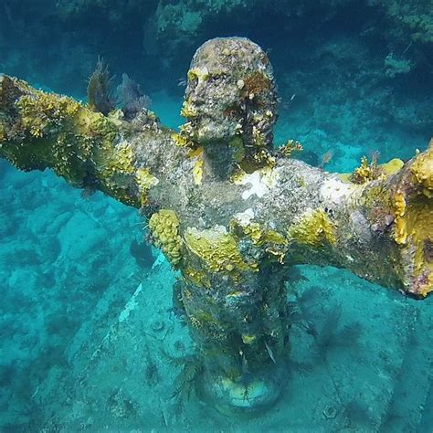 key largo underwater park.